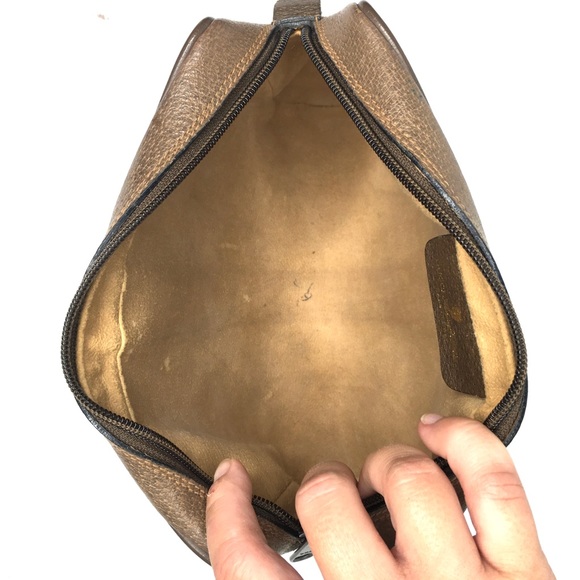 Authentic Gucci brown monogram coated canvas crossbody bag clutch - Picture 10 of 16